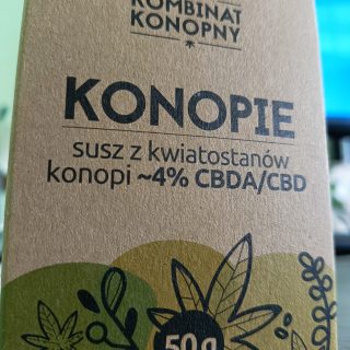 Susz CBD – Susz z kwiatostanów konopi 4% CBDA/CBD (Kombinat Konopny)